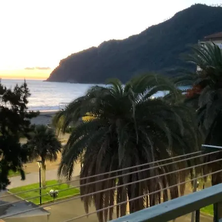 아파트 Un Camino In Riva Al Mare *